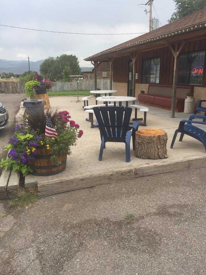 Butch Cassidy'S Hideout Motel Circleville Buitenkant foto
